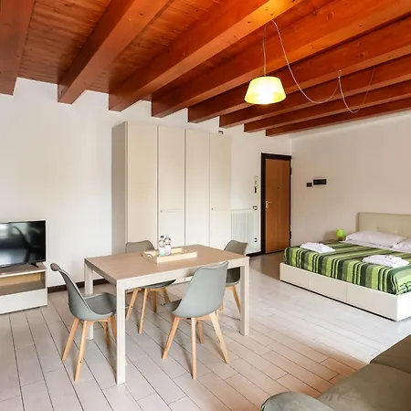 Mia - Vista Con Parcheggio Apartmán